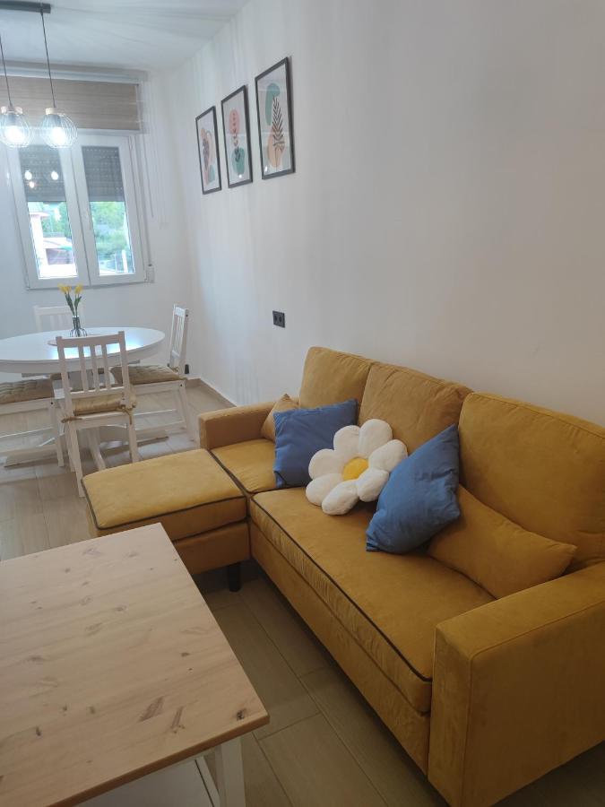 Apartamento Buen Recuerdo Camarena de la Sierra Esterno foto