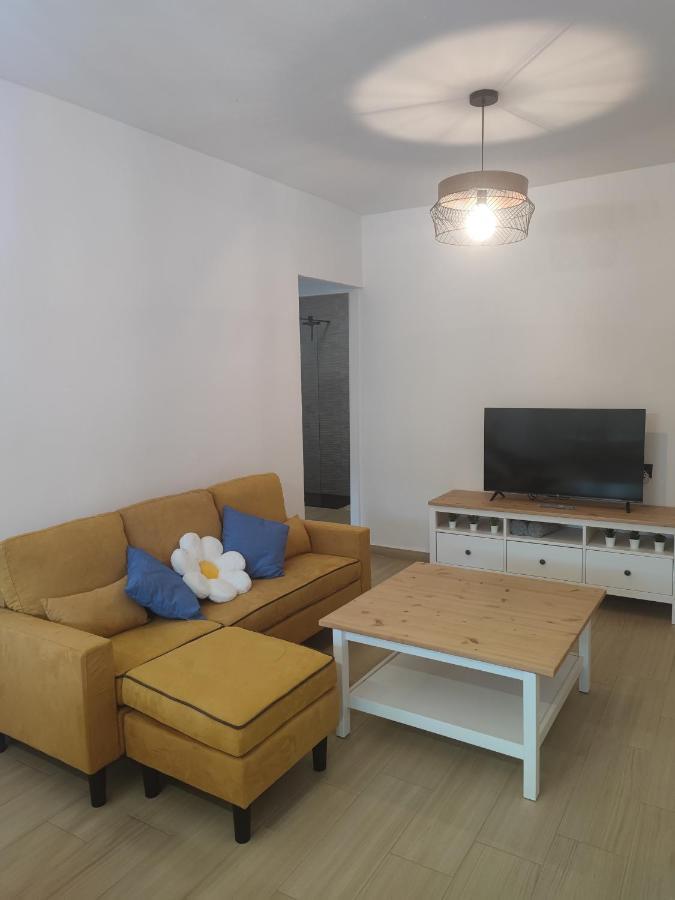 Apartamento Buen Recuerdo Camarena de la Sierra Esterno foto